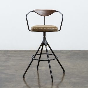 Akron 栗黑橡木皮革吧檯椅