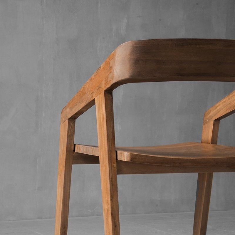 Experience扶手餐椅