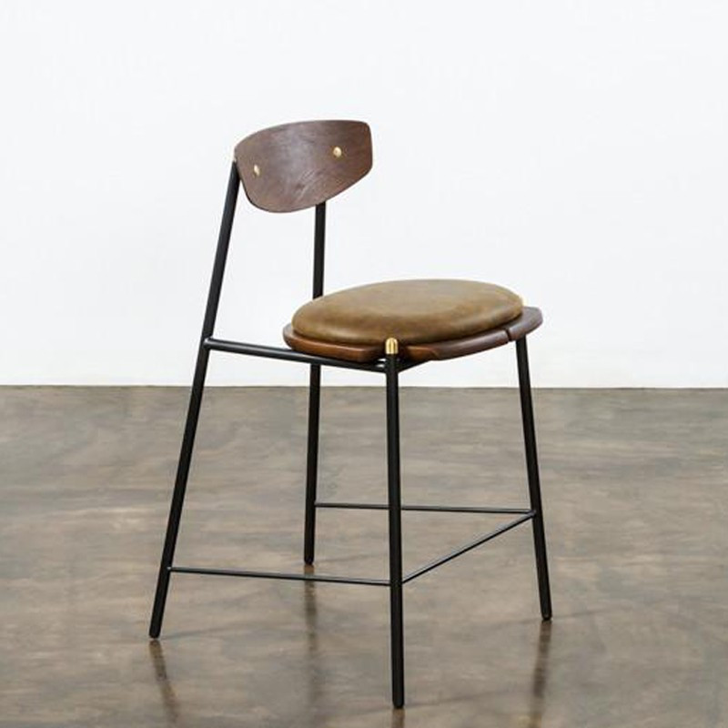 Kink 栗黑橡木皮革吧台椅 (橄欖綠)