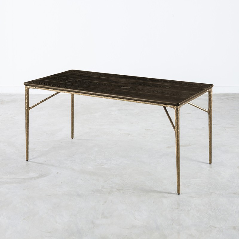 Kulu 焦燻橡木餐桌