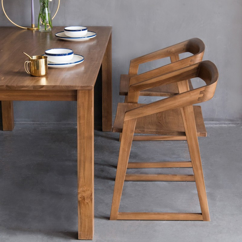 Experience 扶手餐椅